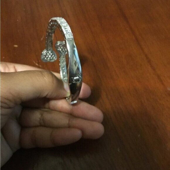 Iced Out Bling Opened Heart Zircon Charm Silver Rhinestone Bracelet - Picture 8 of 10